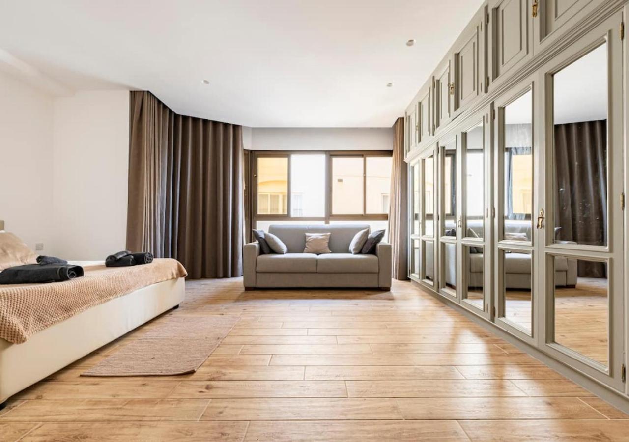 סליאמה Sea View Luxury Haven Living & 3Bedrooms Seafront מראה חיצוני תמונה
